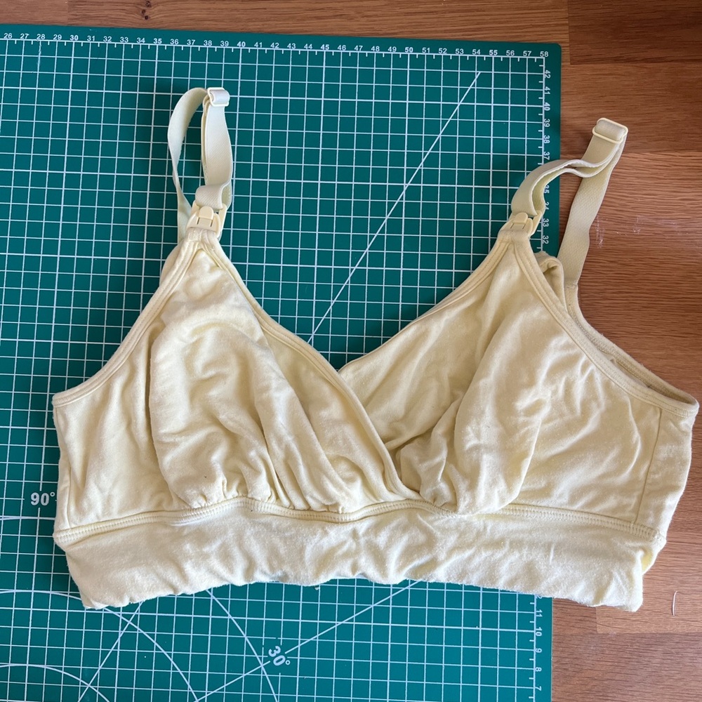 Storq Nursing Bra size 2 lemon yellow